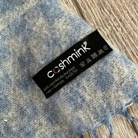 FRAAS Cashmink Scarf Blue - Picture 4 of 5